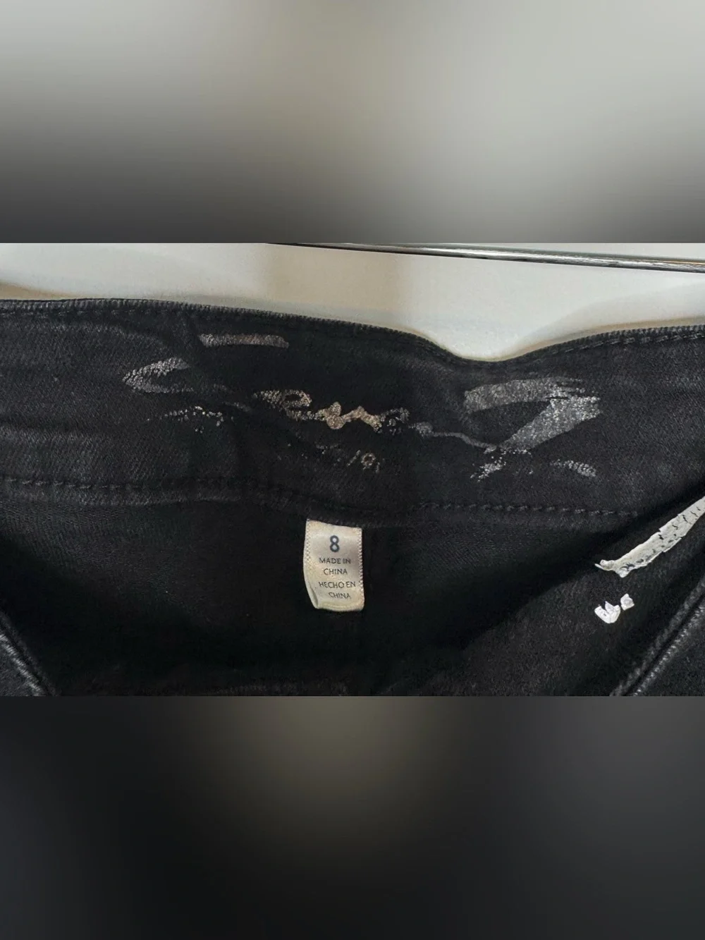 Seven7 Black Denim distressed weekend Shorts cotton blend stretch size 8 - Picture 2 of 4